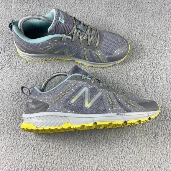 New balance 590v4 Shoes‎ Sneakers Womens 9.5 B Gray Running FUELCORE