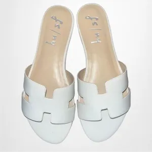 New in Box FRENCH SOLE White Leather Alibi Sandals Size 9