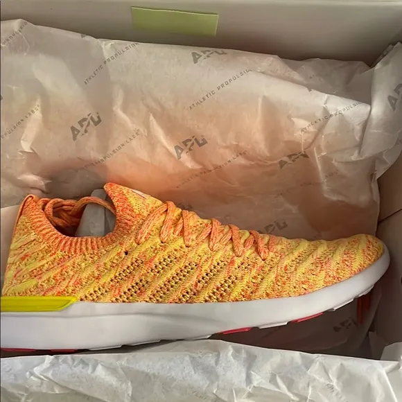 NIB | APL Women's Techloom Wave Pink/Yellow/White Size 7.5