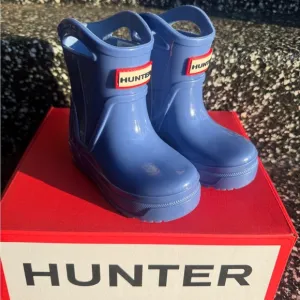 NIB. Hunter. Little Kids Georgey Waterproof Boots. Size 6C. Blue