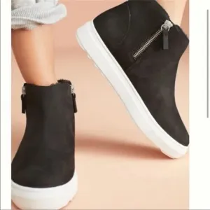 NIB J Slides Poppy Black Nubuck Fur Lined Waterproof Platform Sneaker Boots 8.5
