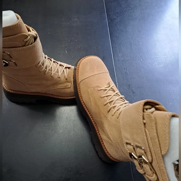 NIB Vince Camuto Monchia Platform Moto Boots    Size 8.5