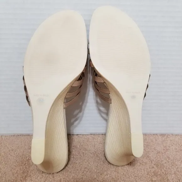 Nicole wedges 10 M Festival wood bottom chunky slip on strappy heels sandals Y2K