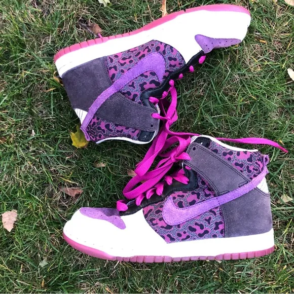 Nike 6.0 High Dunk Shoes
