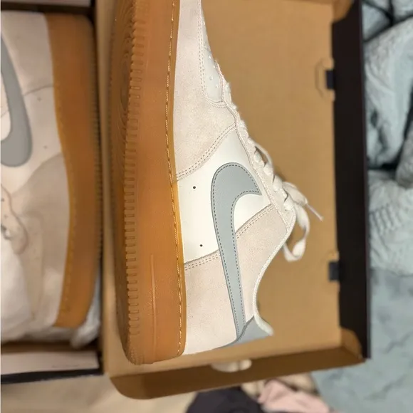 Nike Air Force 1 07’ LV8-size 10 men’s Sneakers