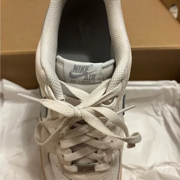 Nike Air Force 1 07’ LV8-size 10 men’s Sneakers