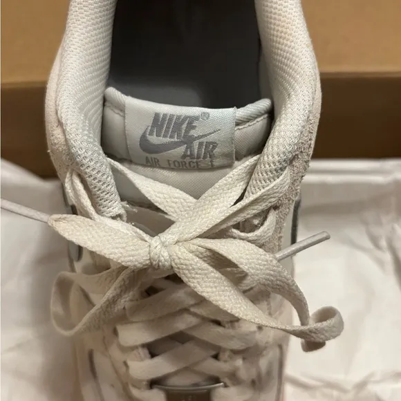 Nike Air Force 1 07’ LV8-size 10 men’s Sneakers