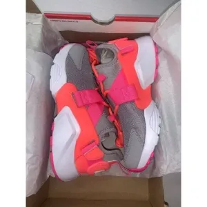 Nike Air Huarache City Low Womens Sneakers Size 6.5 Atmosphere Grey/Hot Punch