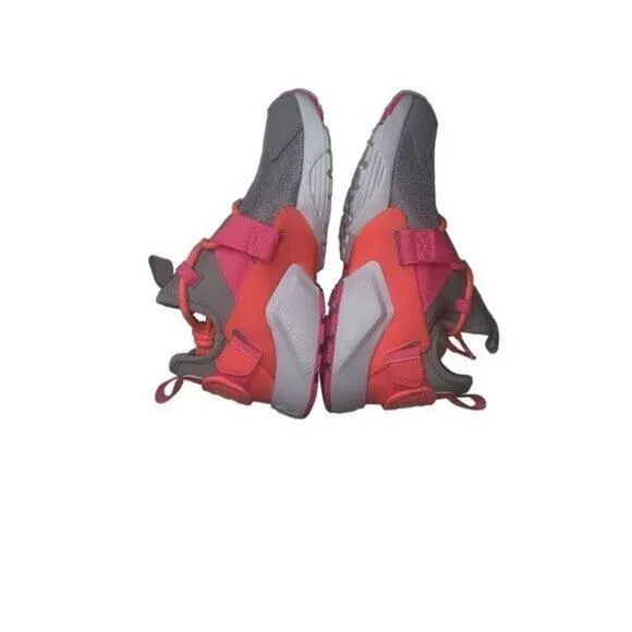 Nike Air Huarache City Low Womens Sneakers Size 6.5 Atmosphere Grey/Hot Punch