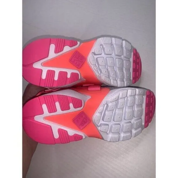 Nike Air Huarache City Low Womens Sneakers Size 6.5 Atmosphere Grey/Hot Punch