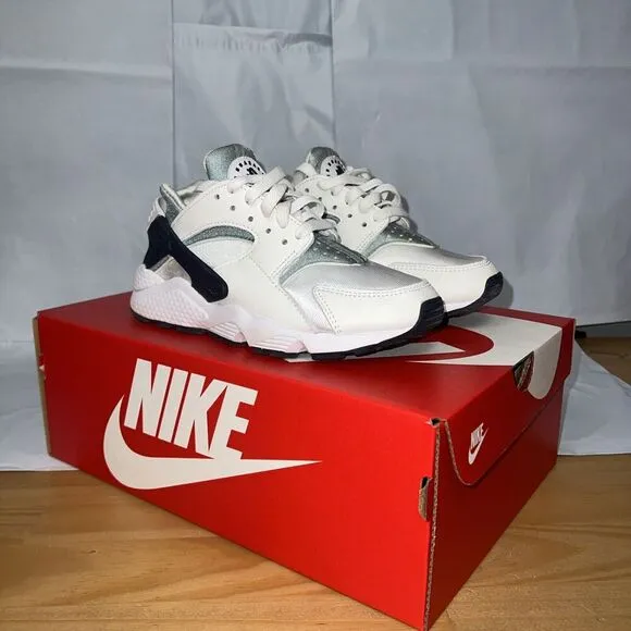 Nike Air Huarache DH4439-110 Sneakers Women's 6 White Green Running Shoes BBS24