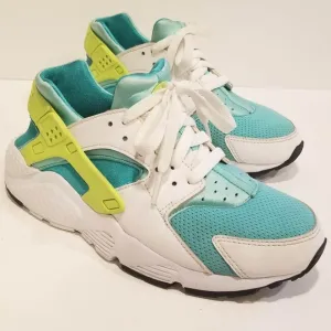 NIKE Air Huarache Run Lace Up Sneakers Shoes White Blue Shoes Youth Size 5.5 Y