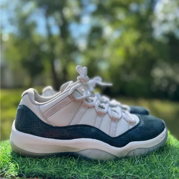 Nike Air Jordan 11 Retro Low Snakeskin