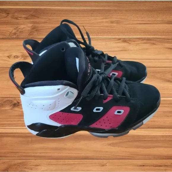 Nike Air Jordan  Black/Black-Carmine-White  Size 6.5Y Sneakers