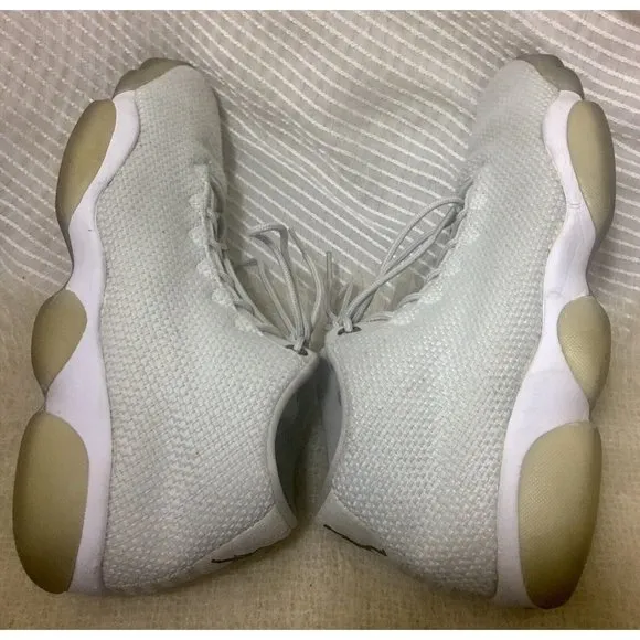 Nike Air Jordan Horizon Low Basketball Shoes Mens US Size 11 EUR 45 Light Bone
