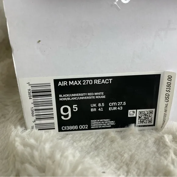 Nike Air Max 270 (GS)  Running Shoes size 9.5