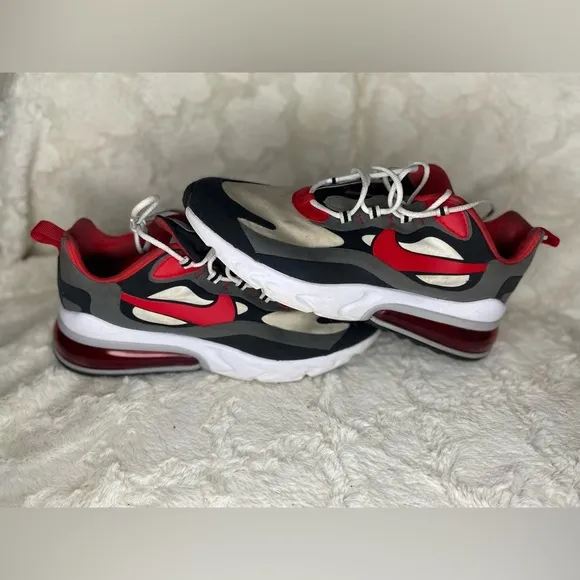 Nike Air Max 270 (GS)  Running Shoes size 9.5