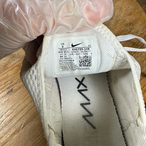 Nike Air Max 270White Ghost Green Light Bone Women's Size 9 Shoes AH6789-108‎