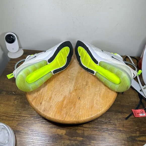 Nike Air Max 270White Ghost Green Light Bone Women's Size 9 Shoes AH6789-108‎