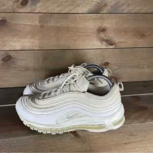 Nike air max 97 womens size 8.5 shoes white athletic running sneakers