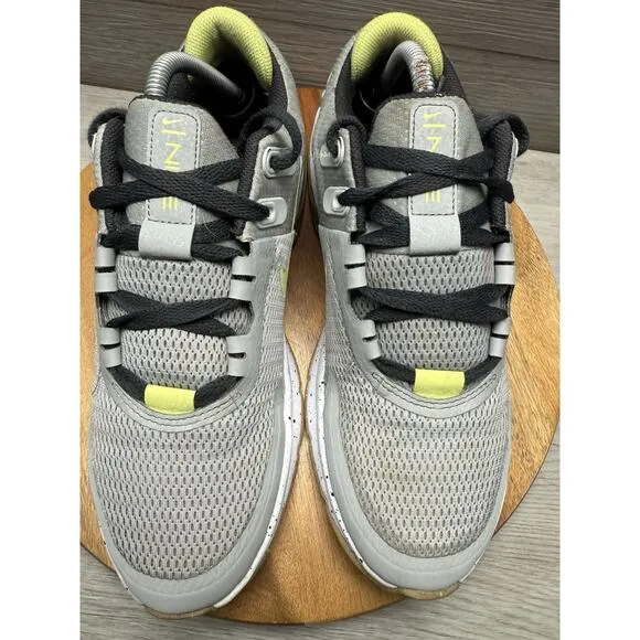 Nike Air Max Alpha Trainer 4 Light Smoke Grey Limelight CW3396-005 Size 9