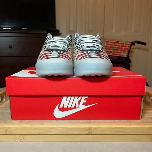 Nike Air Max Plus Drift Smoke Grey Noir Multicolor