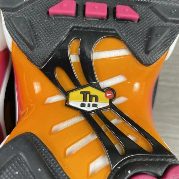 Nike Air Max Plus Youth Kids Size 6.5Y Black Pink White Orange DX9264-001 Shoes