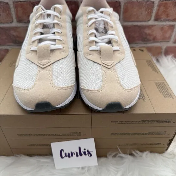 Nike Air Max Pre Day DUAL Women's 11.5/ Men's 10 Shoes DM8259 002 Light Bone