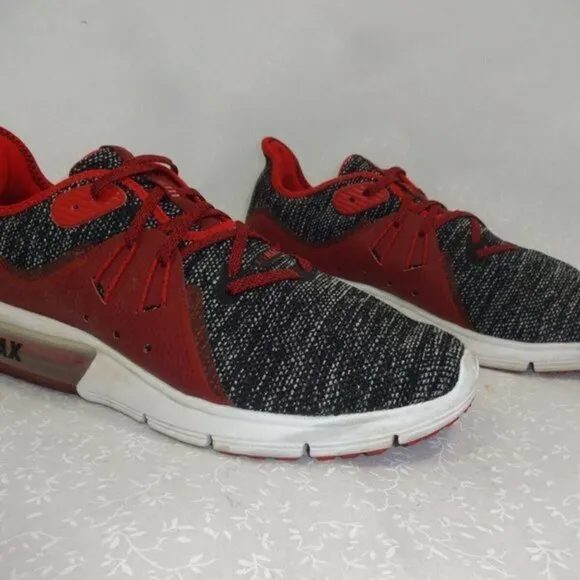 Nike Air Max Sequent 3 Mens Size 10.5 Black Red Lace Up Running Shoes 921694-015
