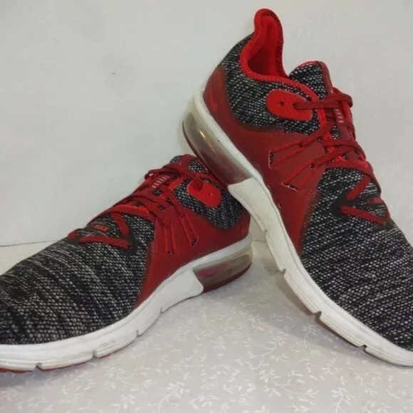 Nike Air Max Sequent 3 Mens Size 10.5 Black Red Lace Up Running Shoes 921694-015