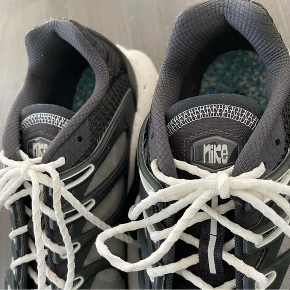 Nike Air Max Terrascape Plus size 10.5 black gray white sneakers shoes