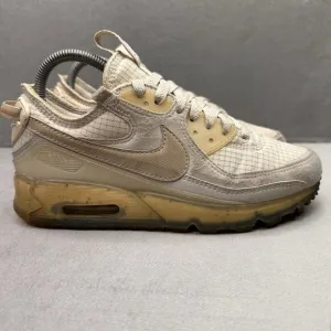 Nike Air Max 90 Terrascape Womens Size 7.5 Shoes Light Bone Athletic Trainers