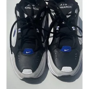 Nike Air Monarch IV Sneakers White Black Blue Shoes 415445-002 Men Size 8.5 D