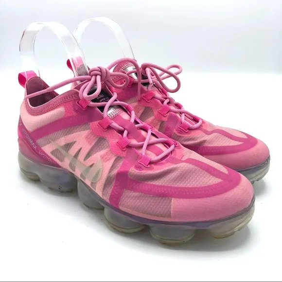 NIKE Air VaporMax Active Fuchsia Sneaker 10.5 Women AR6632-600 Athletic Shoes
