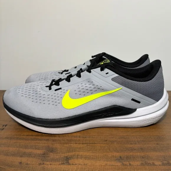 Nike Air Winflo 10 Men’s Running Shoes Sneakers Size 12 DV4022-007