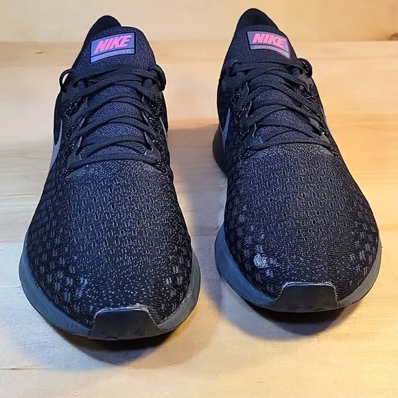 Nike Air Zoom Pegasus 35 Running Athletic Shoes