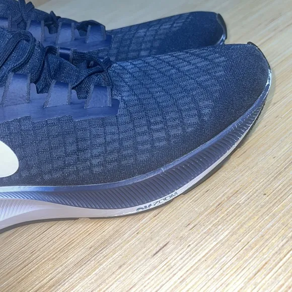 Nike Air Zoom Pegasus 37 running shoes