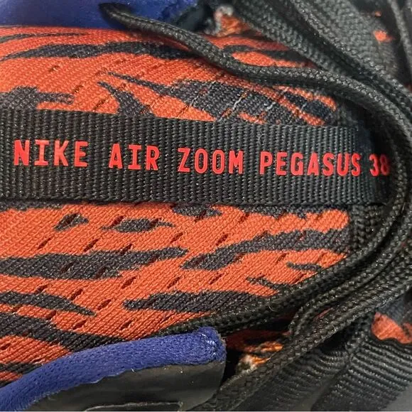 Nike Air Zoom Pegasus 38 Black and Orange Athletic Shoes, size 8.5 Women's