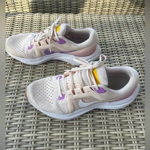 Nike Air Zoom Vomero 16 Running Shoes