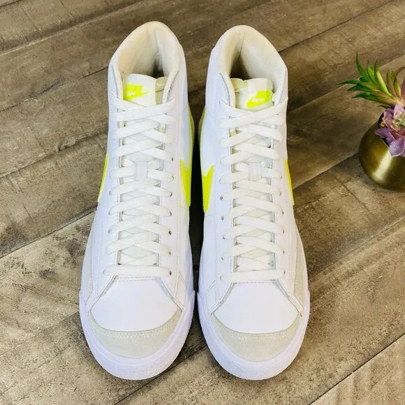 Nike Blazer Mid '77 White Lemon Venom Shoes Sneakers Women’s Size 10.5