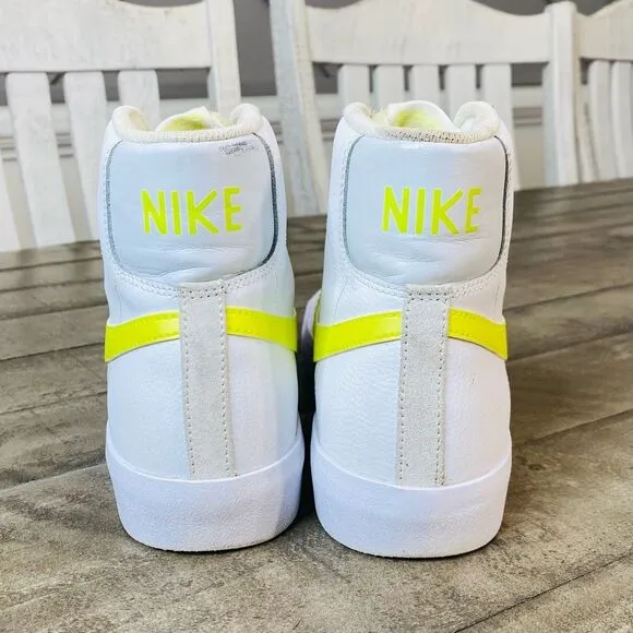 Nike Blazer Mid '77 White Lemon Venom Shoes Sneakers Women’s Size 10.5
