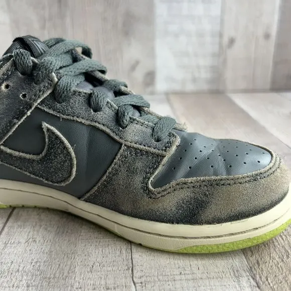 Nike Boys' Dunk Low SE PS Halloween 2022 Pre School Leather Size 2Y DQ6216-001