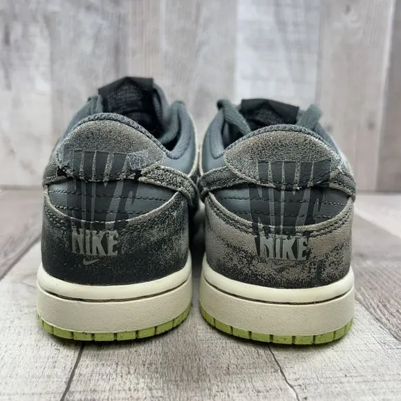 Nike Boys' Dunk Low SE PS Halloween 2022 Pre School Leather Size 2Y DQ6216-001