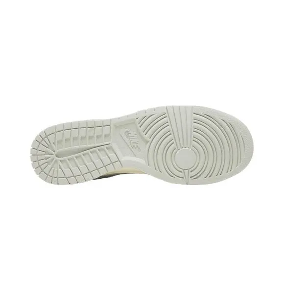 Nike Dunk Low SE 'Gone Fishing' Mens Shoes Photon Dust/Light Silver DV7210 001