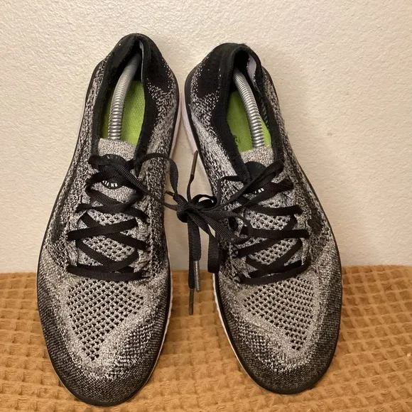 Nike Free RN Flyknit 2020 Mens Sz 10 Running Shoes 942838-101 Black Sneakers