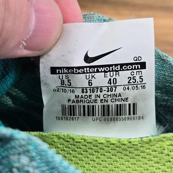 Nike Free Rn Flyknit Hyer Turquoise Athletic Running Shoes Womens 8.5 831070-307