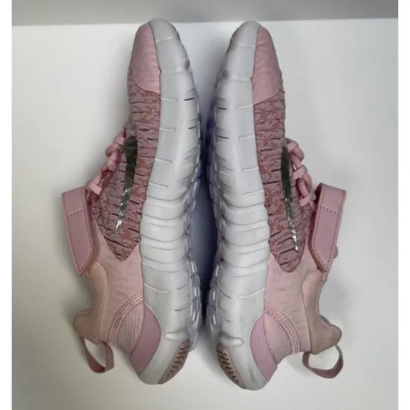 Nike Free Shoes Girls 2.5Y RN 2021 Pink Silver Sneakers Lightweight CZ3996-610