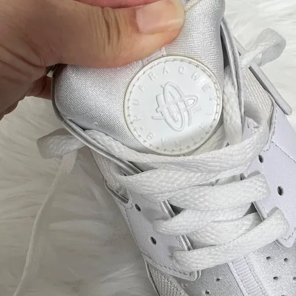 Nike Huarache Run White Athletic Sneakers Shoes Big Kids 6.5 Youth Womens 8