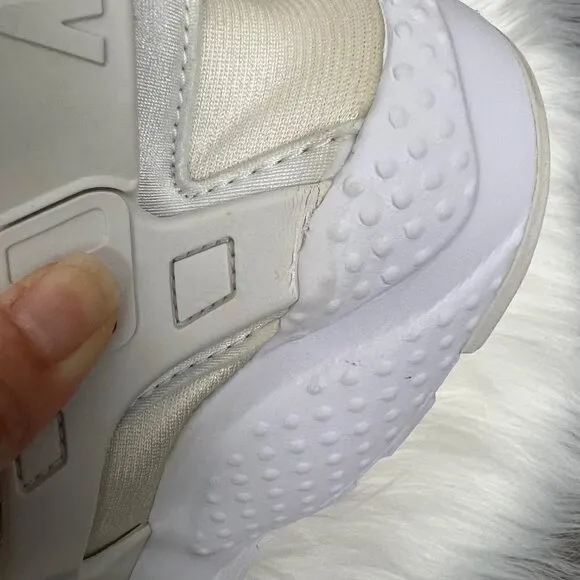 Nike Huarache Run White Athletic Sneakers Shoes Big Kids 6.5 Youth Womens 8