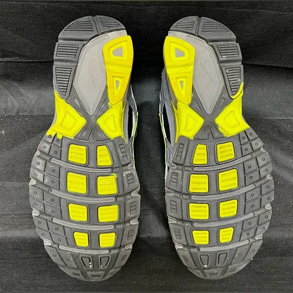 Nike Initiator Men’s Running Shoes – Size 10.5 – Gray with Neon Green–Preowned